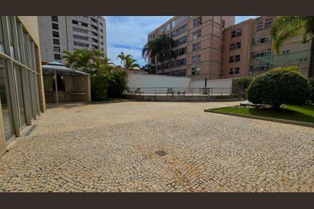 Apartamento à venda com 180m², 4 quartos e 3 vagas Apartamento à venda com 180m², 4 quartos e 3 vagasÁrea comum