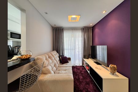 Apartamento à venda com 57m², 2 quartos e 1 vaga Apartamento à venda com 57m², 2 quartos e 1 vagaSala