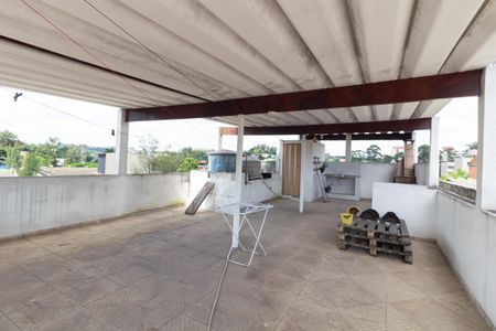 Casa à venda com 280m², 3 quartos e 2 vagas Casa à venda com 280m², 3 quartos e 2 vagasTerraço