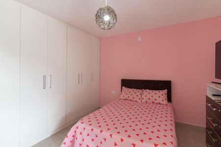 Casa à venda com 280m², 3 quartos e 2 vagas Casa à venda com 280m², 3 quartos e 2 vagasSuíte 3