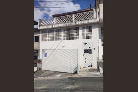 Casa à venda com 280m², 3 quartos e 2 vagas Casa à venda com 280m², 3 quartos e 2 vagasFachada