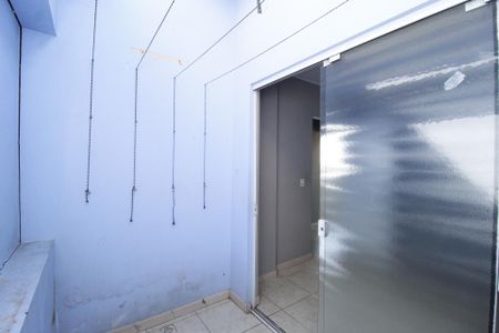 Apartamento para alugar com 60m², 2 quartos e 1 vagaSacada Quarto 1