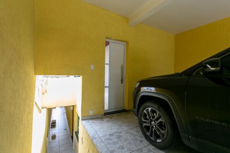 Casa à venda com 120m², 2 quartos e 2 vagasEntrada 