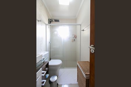 Casa à venda com 120m², 2 quartos e 2 vagasBanheiro 1 