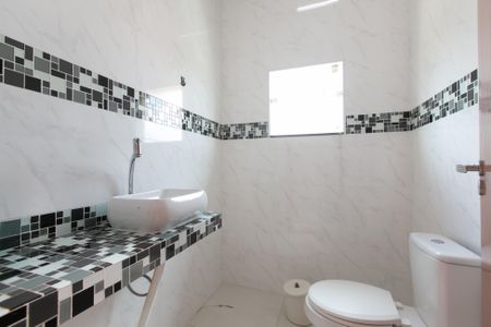 Casa à venda com 120m², 2 quartos e 2 vagasBanheiro 2