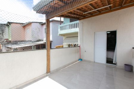 Casa à venda com 120m², 2 quartos e 2 vagasVaranda do Quarto 2 