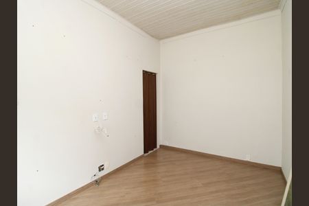 Casa à venda com 81m², 1 quarto e 1 vagaSala