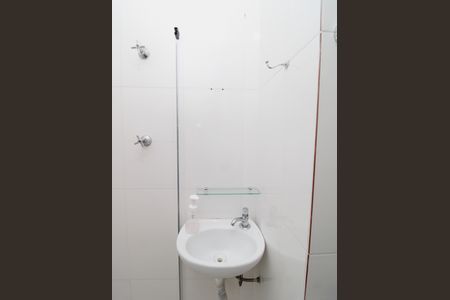 Casa à venda com 81m², 1 quarto e 1 vagaBanheiro