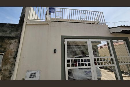 Casa à venda com 220m², 4 quartos e 1 vagaFachada