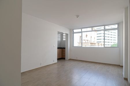 Studio para alugar com 22m², 1 quarto e sem vaga Studio para alugar com 22m², 1 quarto e sem vagaSala/Quarto
