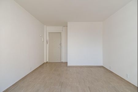 Studio para alugar com 22m², 1 quarto e sem vaga Studio para alugar com 22m², 1 quarto e sem vagaSala/Quarto