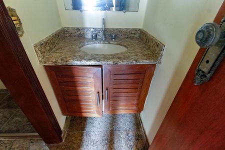 Apartamento para alugar com 68m², 3 quartos e 2 vagasBanheiro