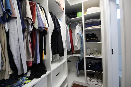 Apartamento à venda com 150m², 3 quartos e 2 vagasSuíte 2