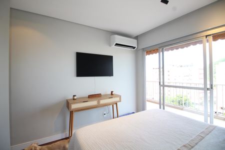 Apartamento à venda com 150m², 3 quartos e 2 vagasSuíte 2