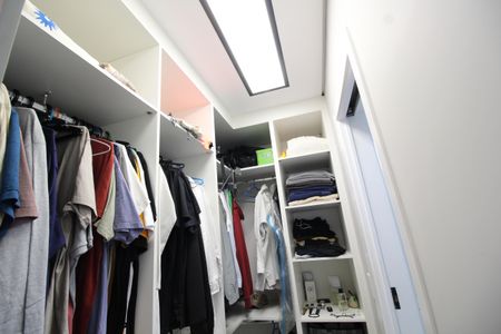 Apartamento à venda com 150m², 3 quartos e 2 vagasSuíte 2