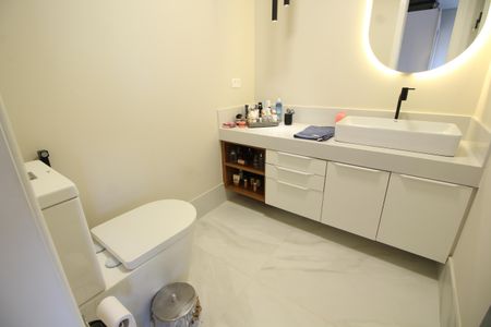 Apartamento à venda com 150m², 3 quartos e 2 vagasBanheiro da Suíte