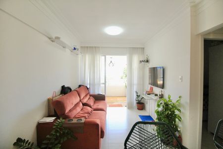 Apartamento para alugar com 42m², 1 quarto e 1 vaga Apartamento para alugar com 42m², 1 quarto e 1 vagaSala