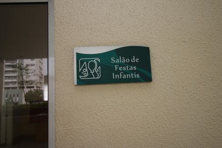 Apartamento à venda com 121m², 3 quartos e 1 vagaÁrea comum - Salão de festas