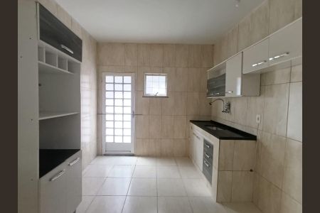 Casa para alugar com 40m², 2 quartos e sem vaga Casa para alugar com 40m², 2 quartos e sem vagaCozinha e Área de Serviço