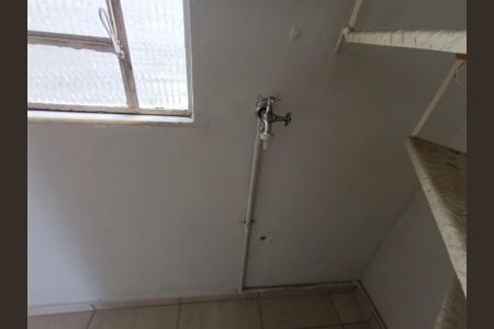 Casa para alugar com 40m², 2 quartos e sem vaga Casa para alugar com 40m², 2 quartos e sem vagaCozinha e Área de Serviço