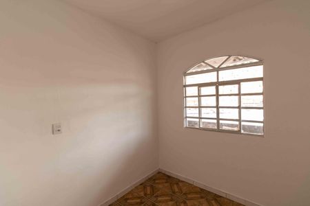 Casa para alugar com 55m², 3 quartos e sem vaga Casa para alugar com 55m², 3 quartos e sem vagaQuarto 2