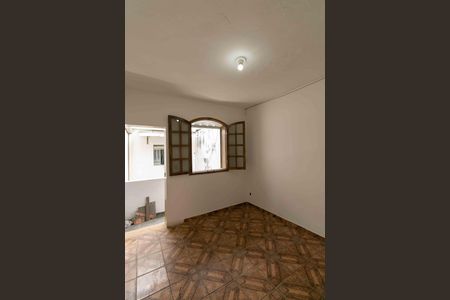 Casa para alugar com 55m², 3 quartos e sem vaga Casa para alugar com 55m², 3 quartos e sem vagaSala