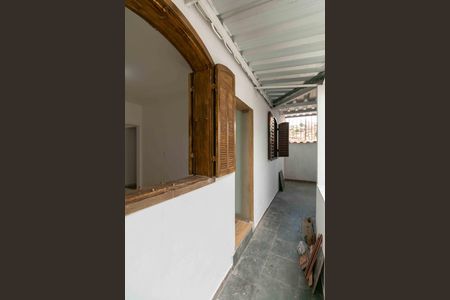Casa para alugar com 55m², 3 quartos e sem vaga Casa para alugar com 55m², 3 quartos e sem vagaVaranda