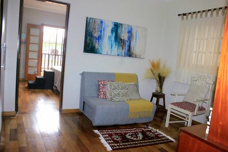 Casa à venda com 250m², 4 quartos e 5 vagasSala privativa