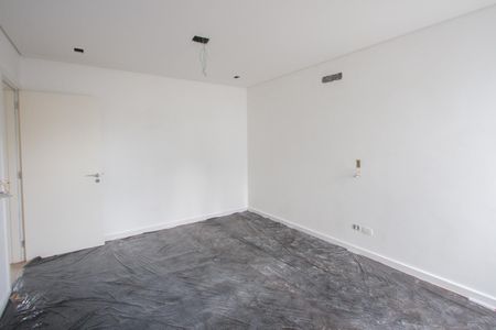 Casa de condomínio à venda com 539m², 4 quartos e 5 vagasSuíte 3