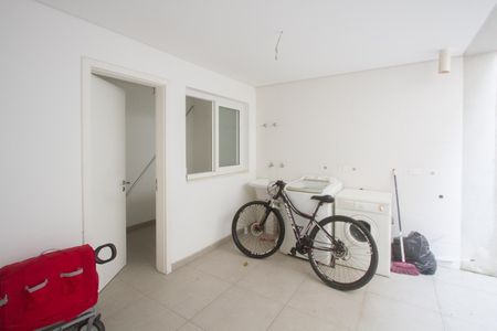 Casa de condomínio à venda com 539m², 4 quartos e 5 vagasÁrea de Serviço