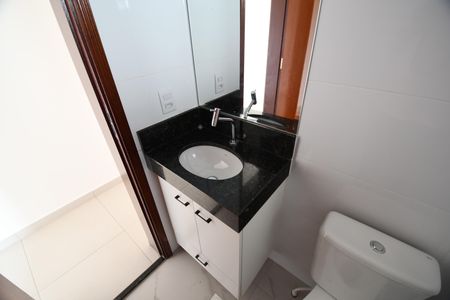 Apartamento para alugar com 55m², 2 quartos e 1 vagaBanheiro 2