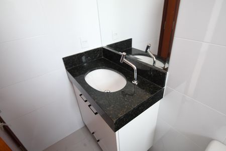 Apartamento para alugar com 55m², 2 quartos e 1 vagaBanheiro 1