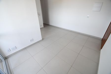 Apartamento para alugar com 55m², 2 quartos e 1 vagaSala