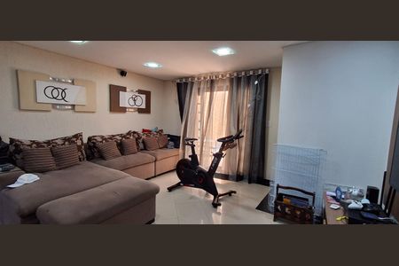 Casa à venda com 225m², 3 quartos e 2 vagasSala 