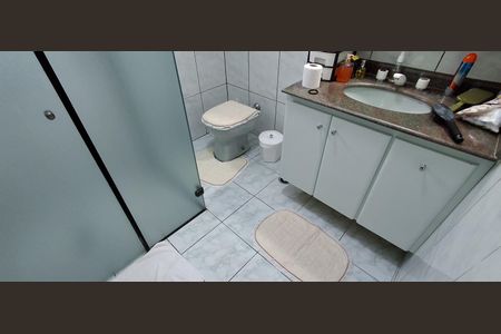 Casa à venda com 225m², 3 quartos e 2 vagasBanheiro Social 