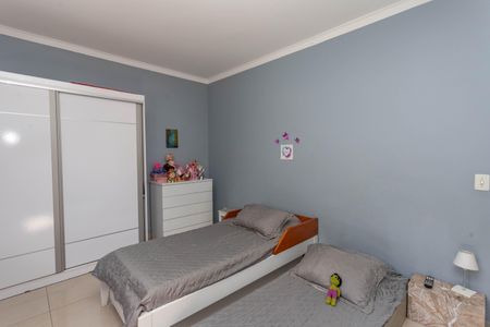 Casa à venda com 170m², 3 quartos e 4 vagasQuarto 3