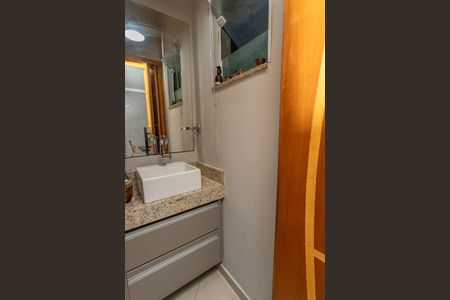 Casa à venda com 170m², 3 quartos e 4 vagasLavabo