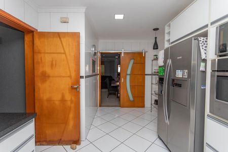 Casa à venda com 170m², 3 quartos e 4 vagasCozinha