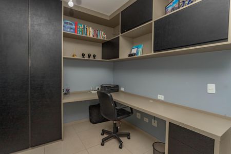 Casa à venda com 170m², 3 quartos e 4 vagasQuarto 2