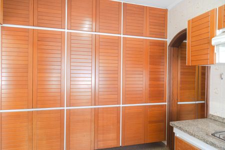 Casa à venda com 530m², 4 quartos e 6 vagasCozinha