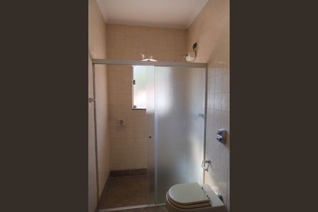 Casa à venda com 530m², 4 quartos e 6 vagasBanheiro