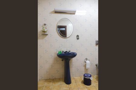 Casa à venda com 530m², 4 quartos e 6 vagasBanheiro