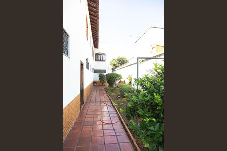 Casa à venda com 530m², 4 quartos e 6 vagasÁrea Externa