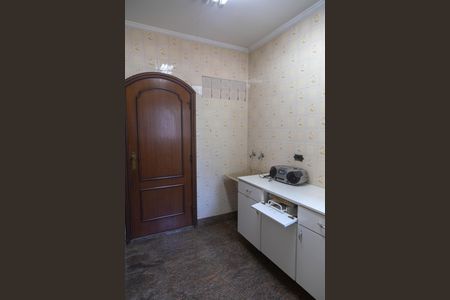 Casa à venda com 530m², 4 quartos e 6 vagasÁrea de Serviço