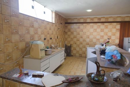 Casa à venda com 530m², 4 quartos e 6 vagasÁrea de Serviço