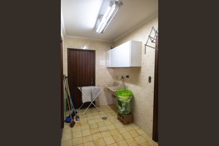 Casa à venda com 530m², 4 quartos e 6 vagasÁrea de Serviço