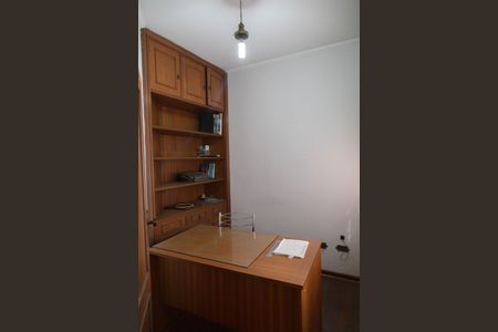 Casa à venda com 530m², 4 quartos e 6 vagasSala