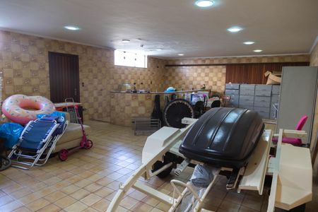 Casa à venda com 530m², 4 quartos e 6 vagasÁrea de Serviço