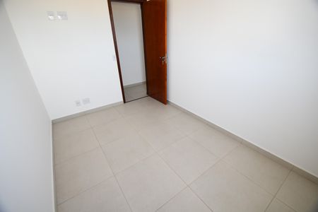 Apartamento para alugar com 55m², 2 quartos e 1 vagaQuarto 1
