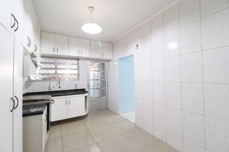 Casa à venda com 140m², 3 quartos e 4 vagas Casa à venda com 140m², 3 quartos e 4 vagasCozinha